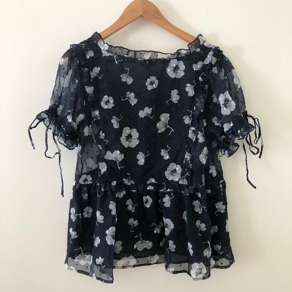 POL Floral Print Short Sleeve Navy Top - S - Picture 3 of 10